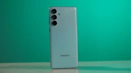 Samsung-Galaxy-M55-5G-1